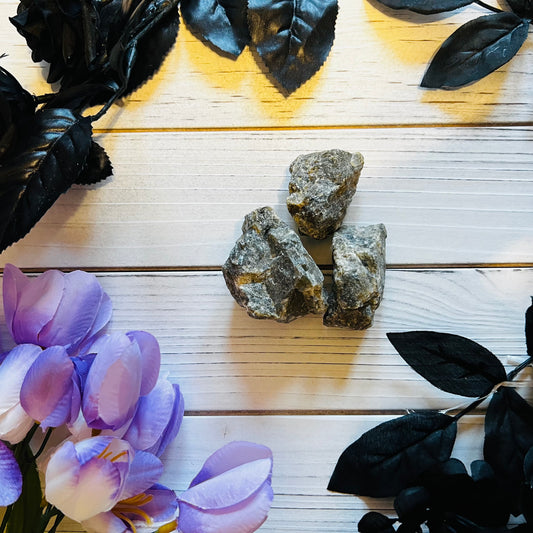 One BIG stone Labradorite | Rough stone , home decoration , meditation , quartz stone , crystals , confetti